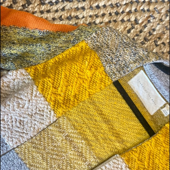 Change of the moon sweater (Anthropology) - Picture 2 of 8